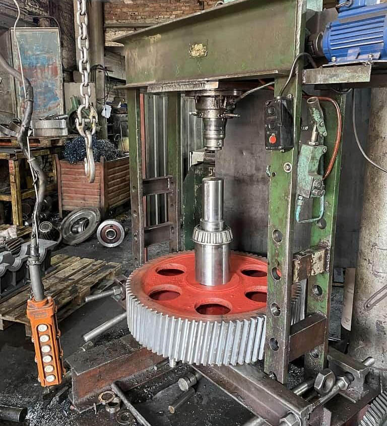 О заводе  «НПО ТЕХСНАБРЕДУКТОР» 