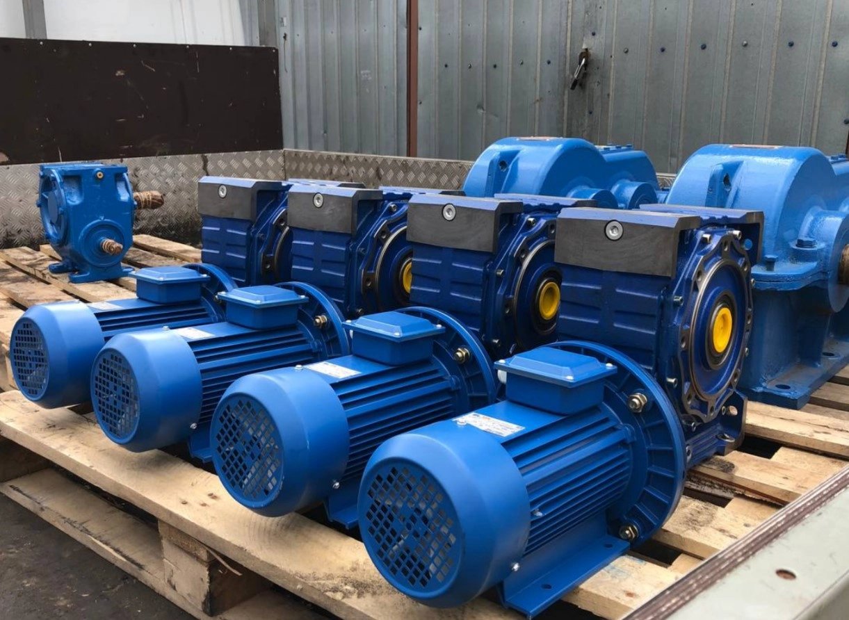 Редукторы Ч-100, РЦД-350, NMRV-110 отправлены 